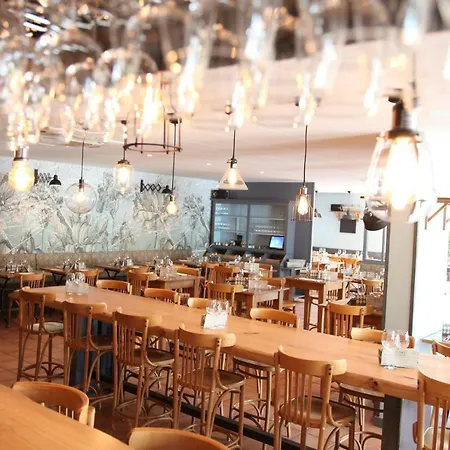 Logis Hotel Le Nouvel Portes-les-Valence