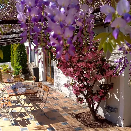 Logis Hotel Le Nouvel Portes-les-Valence