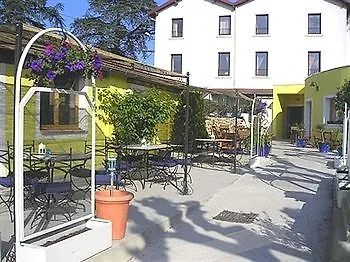 Hotel Logis Le Nouvel 3*