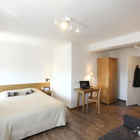 Hotel Logis Le Nouvel